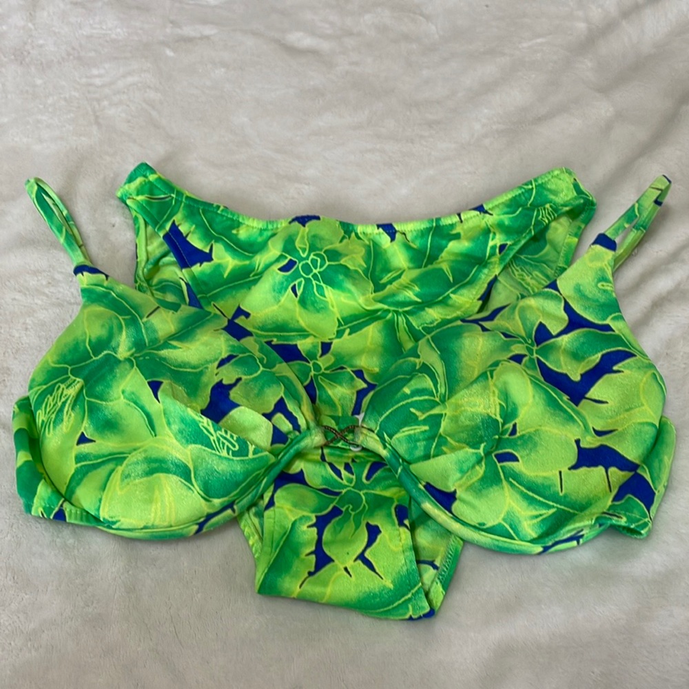 Sia Bikini Underwire Bathing Suit, Size 12 top, size 10 bottom